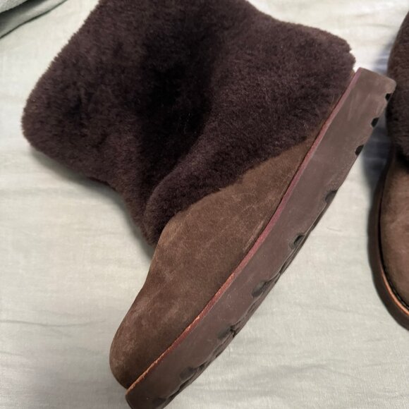 UGG folded over fur boots Size 9 - Picture 8 of 13
